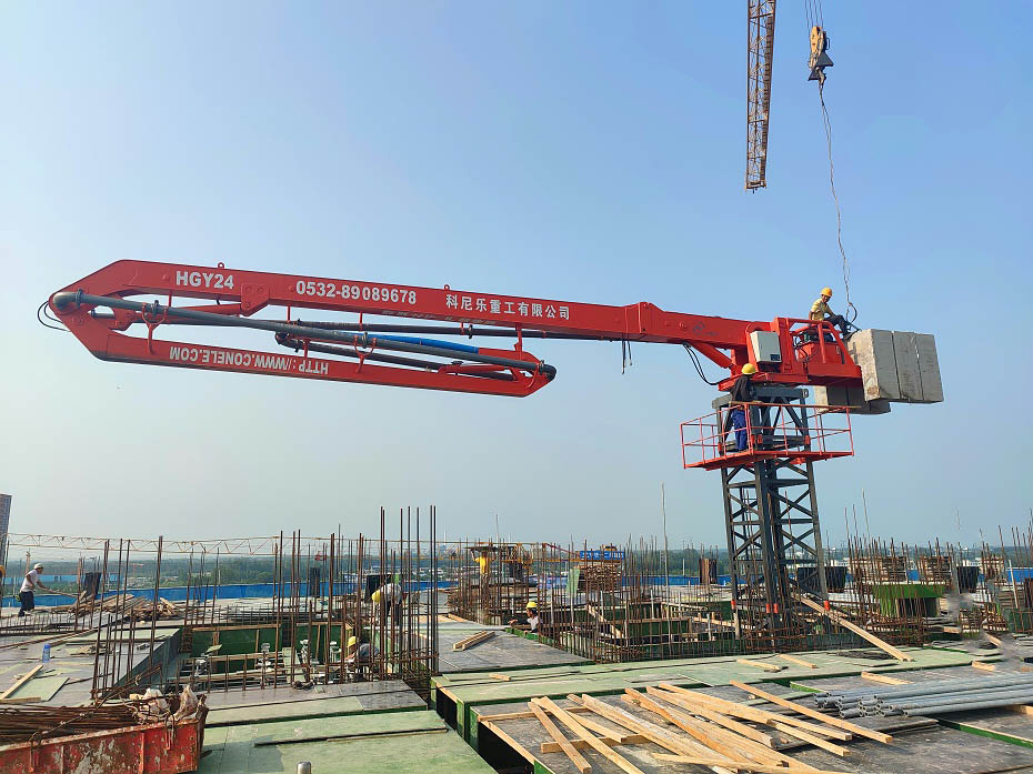 ��ݾ���(n��i)��ʽҺ�����ϙC(j��)